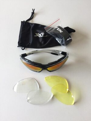 GÖZLÜK REUNION SG-F05 SEFFAF ÇERÇEVE 3 RENKLI CAM 2500154000