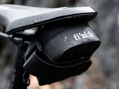 FIZIK SELE ALTI ÇANTA SMALL FB09000A00000