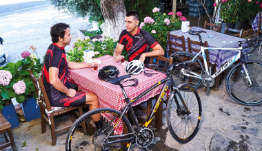 CHRİS FROOME VE TEAM SKY FRANSA TURU’NU 4. KEZ KAZANDI